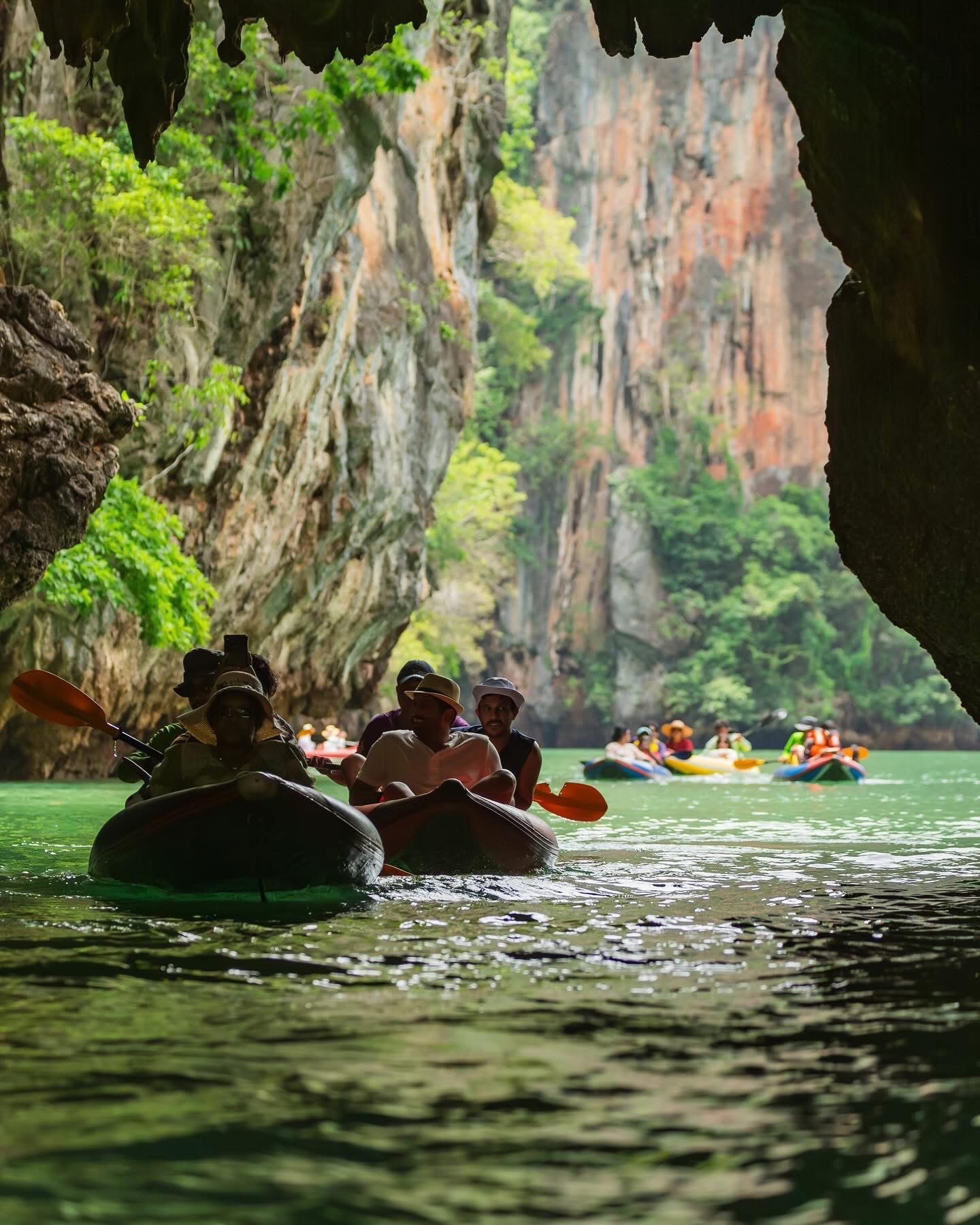 Phang Nga Bay and Jamesbond Islands with Canoeing and Lunch  by Speed Catamaran
