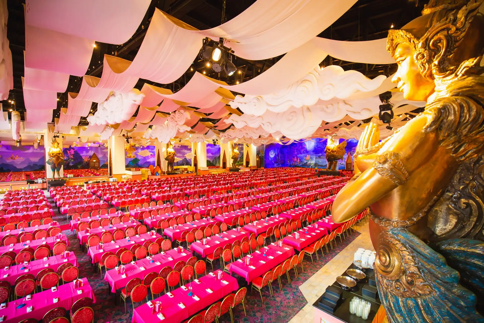 Ticket to Phuket Fantasea with Optional Dinner & Round Trip Transfers 